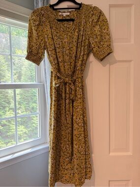 DR2 Mustard Floral Smocked Midi Dress